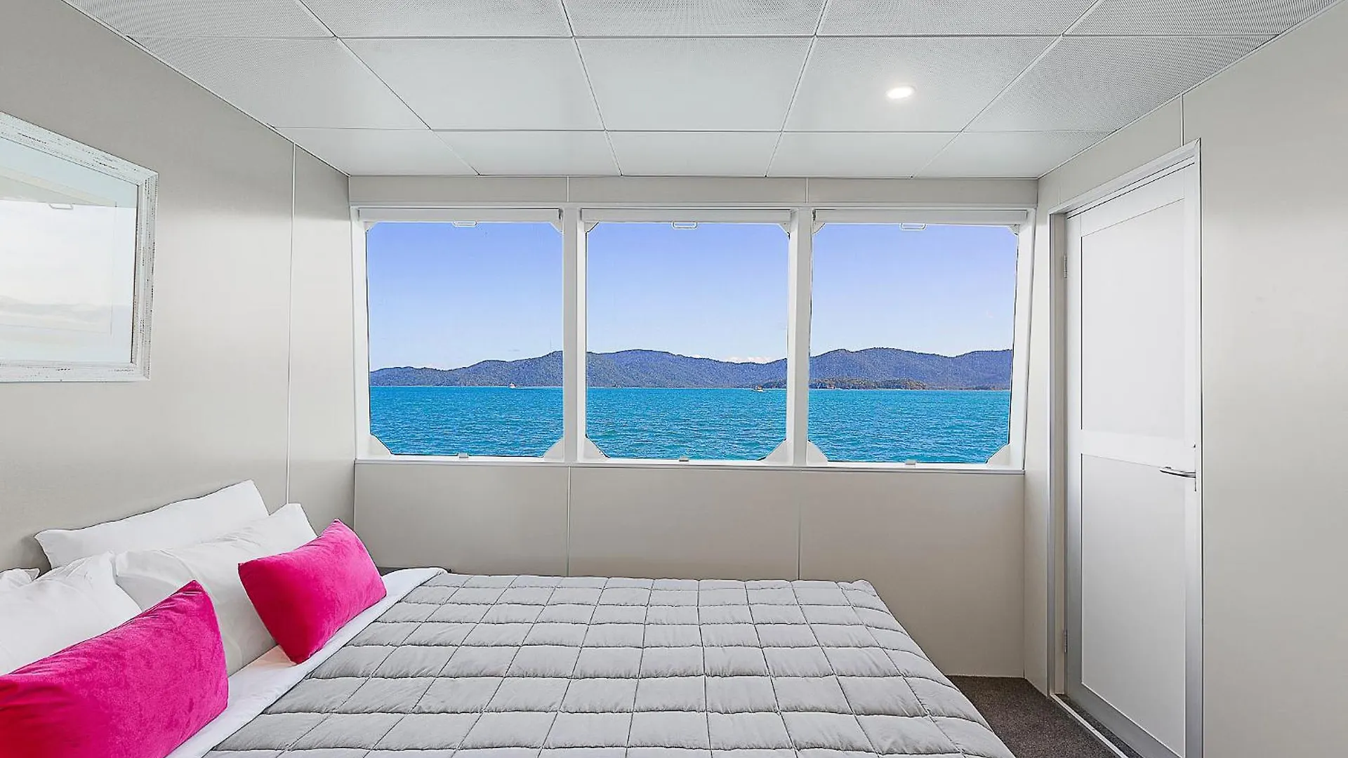 Whitsunday Explorer 2 Nights Small Ship Cruising By Explore Group Airlie Beach