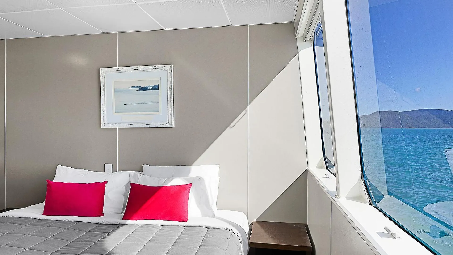 Whitsunday Explorer 2 Nights Small Ship Cruising By Explore Group Airlie Beach Australië
