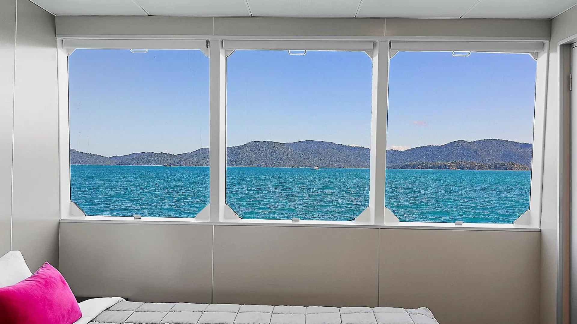 Whitsunday Explorer 2 Nights Small Ship Cruising By Explore Group Airlie Beach